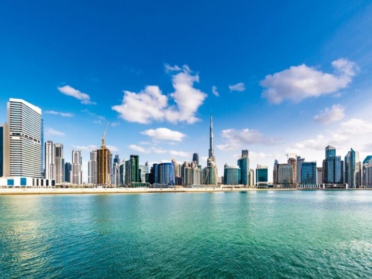 Dubai Vizesi: Ücretler ve Başvuru Bilgileri