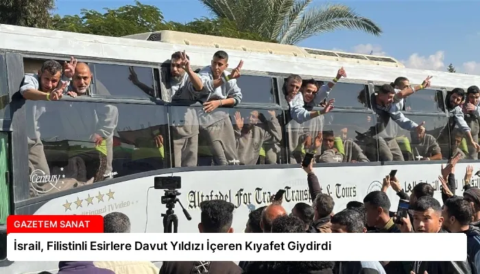 İsrail, Filistinli Esirlere Davut Yıldızı İçeren Kıyafet Giydirdi