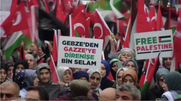 İsrail’in Gazze’deki saldırıları Gebze’de protesto edildi